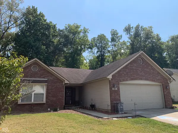 2887 Prairie Stream Way, Columbus, IN 47203