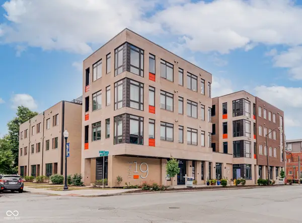 319 E 16th Street #402, Indianapolis, IN 46202