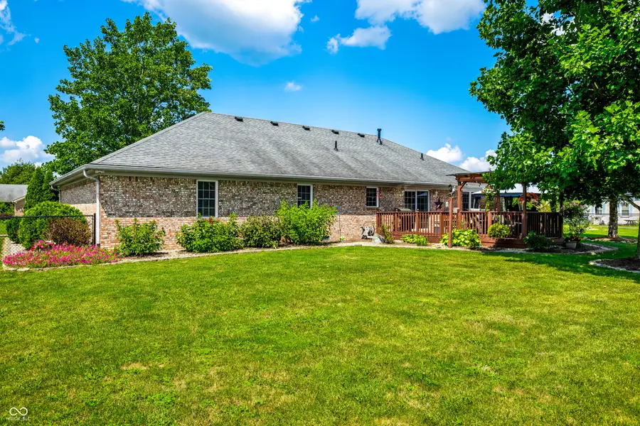 8245 Henderson Ridge Drive, Mooresville, IN 46158 - Image #3