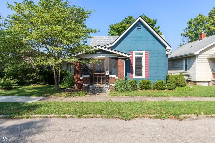 2204 Maple Street, Columbus, IN 47201 - Image #2