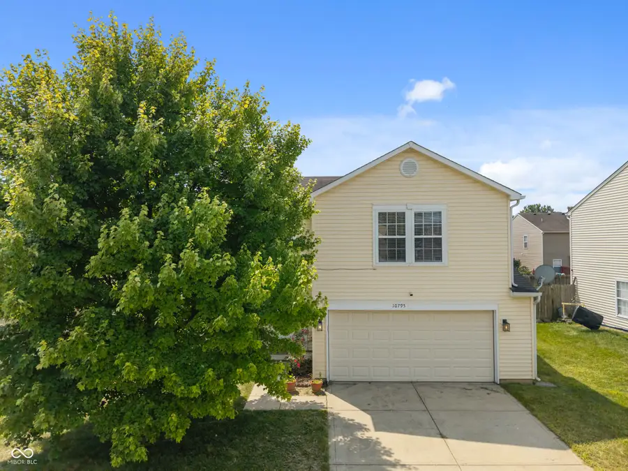 10795 Albertson Drive, Indianapolis, IN 46231 - Image #3