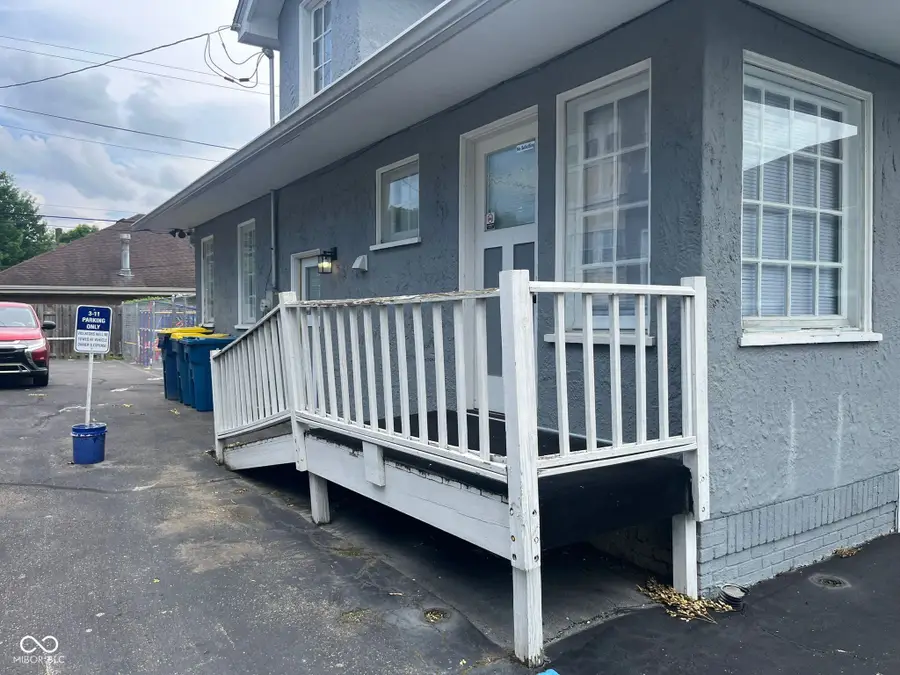 104 E 38th Street, Indianapolis, IN 46205 - Image #2