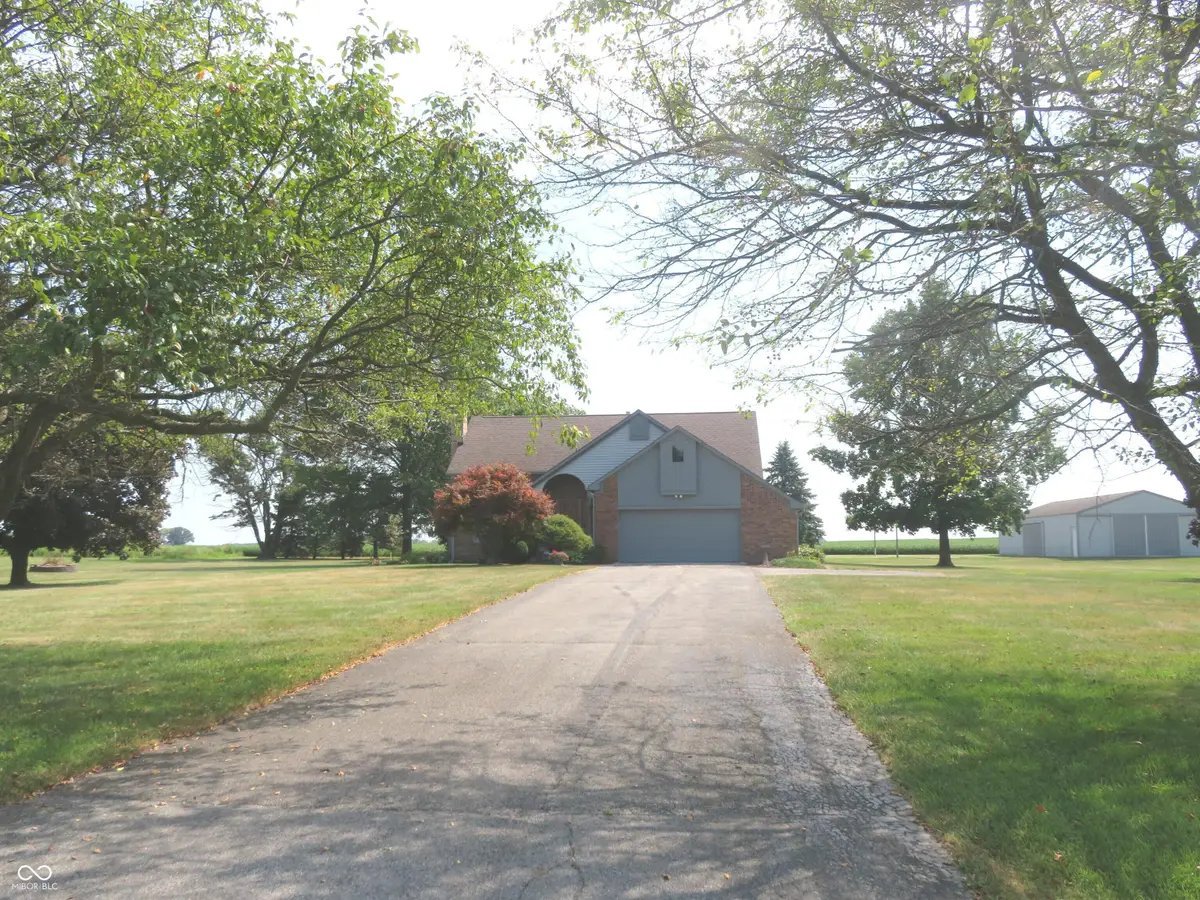 9345 N County Road 800 E, Brownsburg, IN 46112 - Image #1