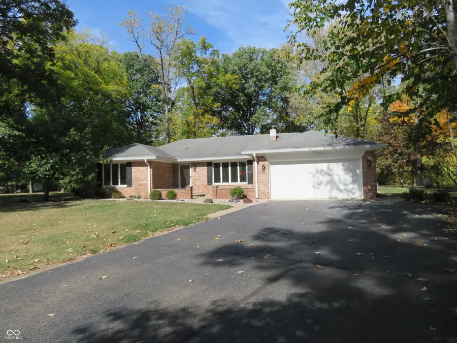 8312 Northern Drive, Avon, IN 46123 - Image #2