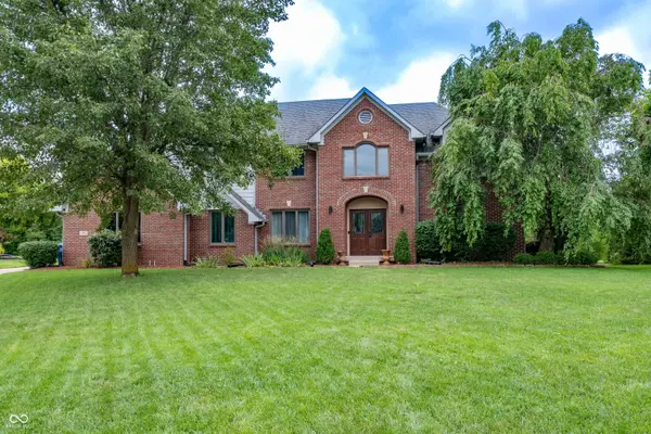 2163 Harbor Court, Greenwood, IN 46143