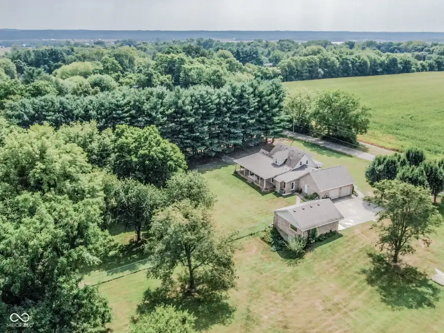 1078 W Suttles Road, Connersville, IN 47331 - #3