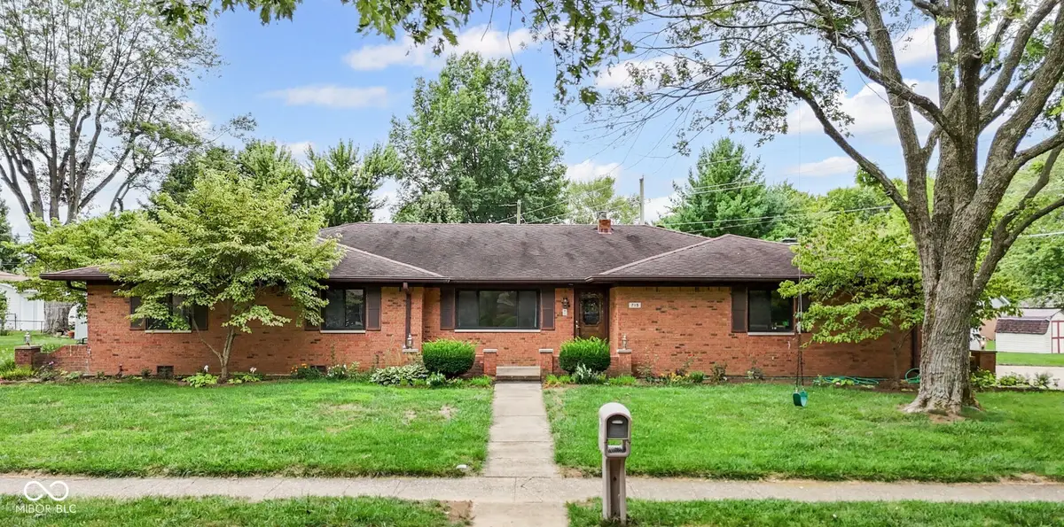 715 Ralston Road, Indianapolis, IN 46217 - Image #1