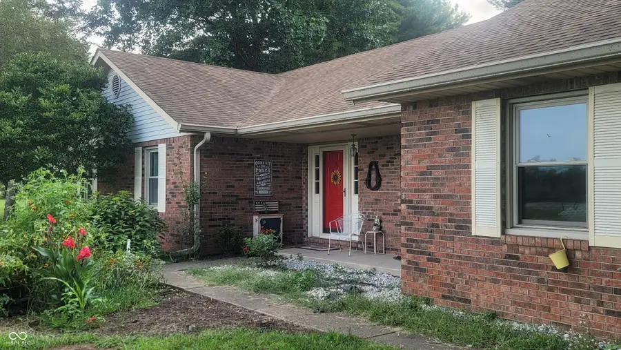 11131 N State Road 9, Fountaintown, IN 46130 - Image #3