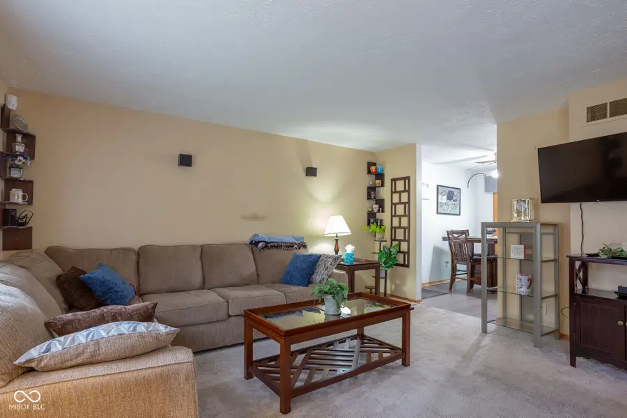 2631 Pawnee Drive, Indianapolis, IN 46229 - Image #3