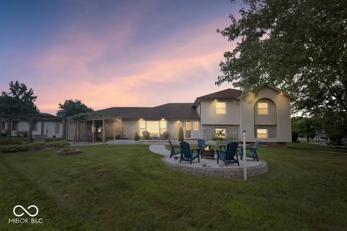 655 Yosemite Drive, Indianapolis, IN 46217 - Image #1