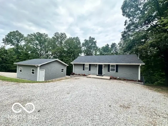 11630 W Georgetown Road, Columbus, IN 47201 - Image #2