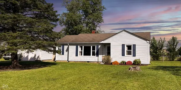 1430 Estates Drive, Greenwood, IN 46142