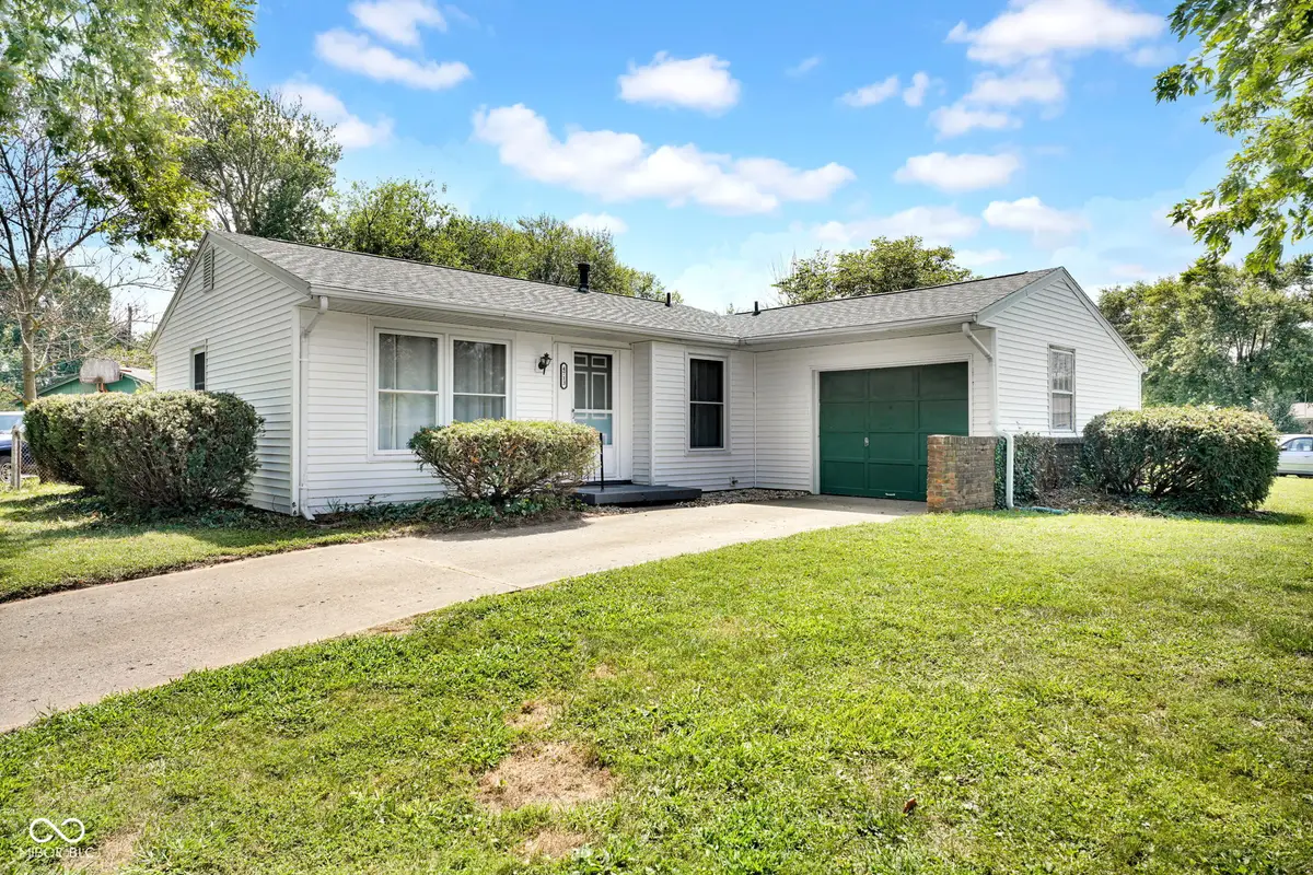 4713 Eastgate Drive, Columbus, IN 47203 - Image #1