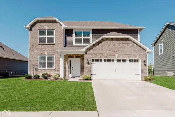 6670 Dunkirk Drive, McCordsville, IN 46055