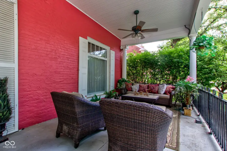 232 W Broadway Street, Shelbyville, IN 46176 - Image #2