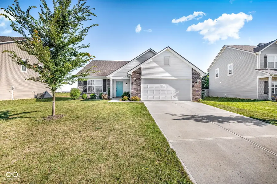 6594 W Whispering Way, Greenfield, IN 46140 - #2