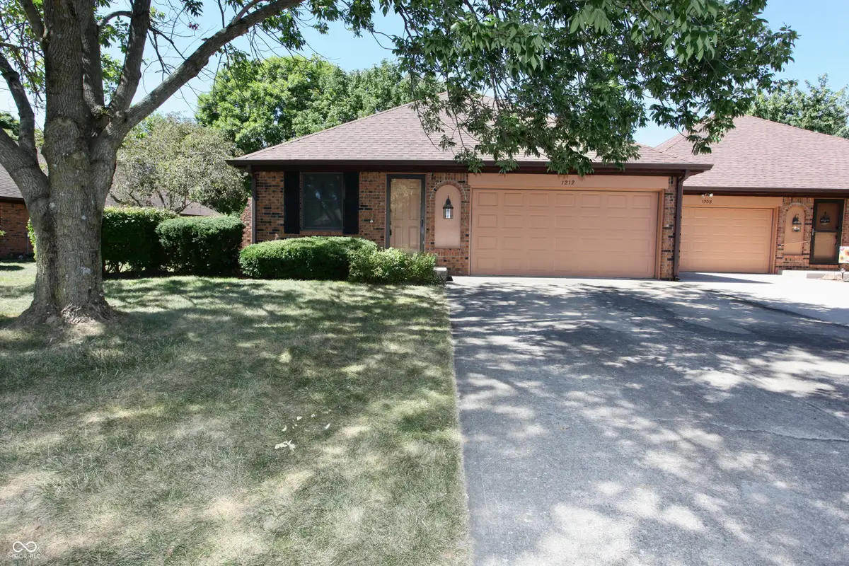 1212 Willow Springs Boulevard, Brownsburg, IN 46112 - Image #1