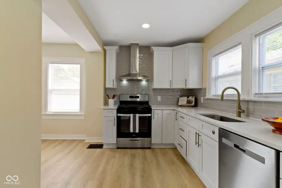 6039 Lowell Avenue, Indianapolis, IN 46219 - Image #3