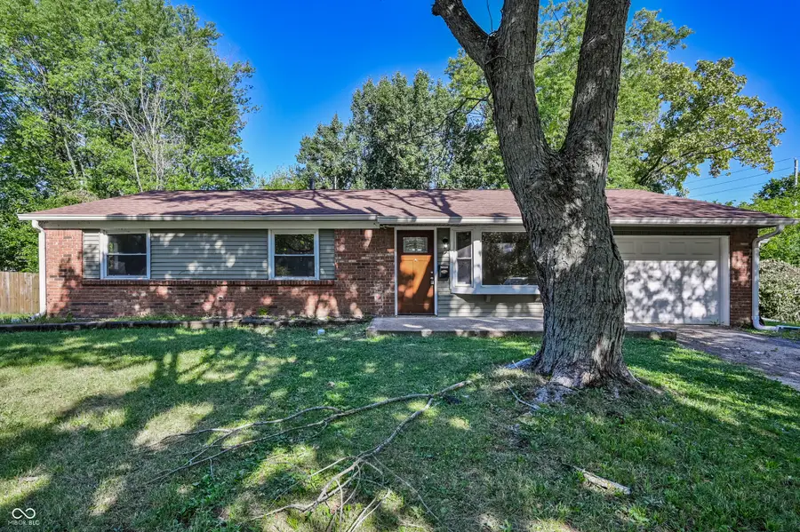 2046 Schwier Court, Indianapolis, IN 46229 - Image #2