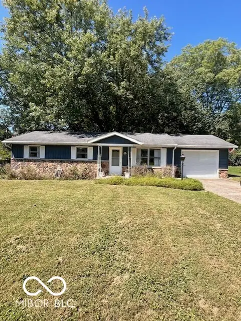 311 N Kelli Drive, Ellettsville, IN 47429 - Image #2