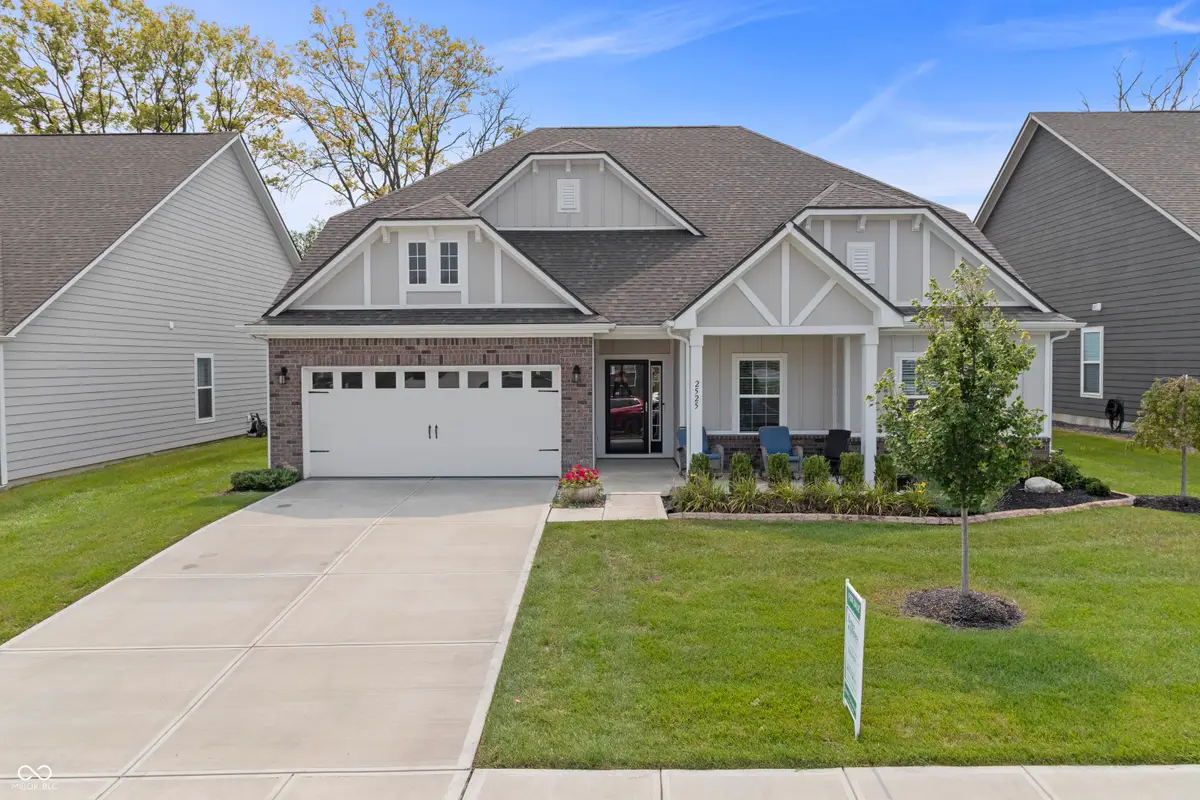 2525 Riviera Place, Greenwood, IN 46143 - Image #1