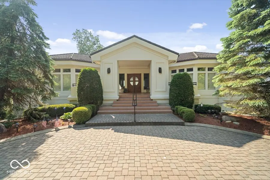 10919 Brigantine Drive, Indianapolis, IN 46256 - Image #2