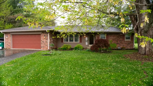 8035 Black Oak Court, Plainfield, IN 46168