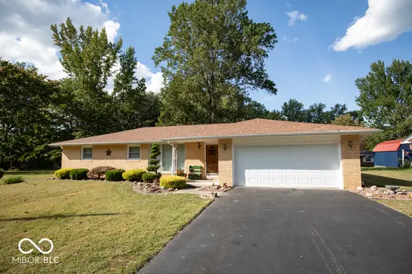 174 E Norris Hts, North Vernon, IN 47265