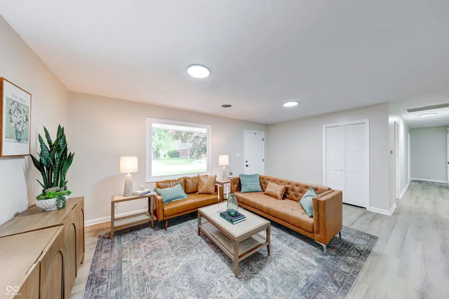 444 Buffalo Drive, Indianapolis, IN 46217 - Image #2