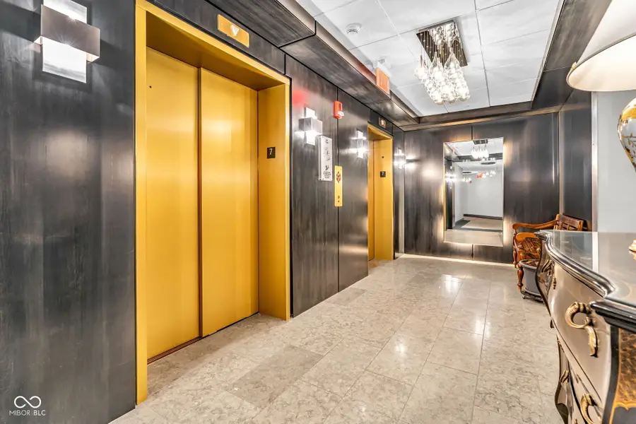 720 S Rangeline Road #703, Carmel, IN 46032 - Image #2