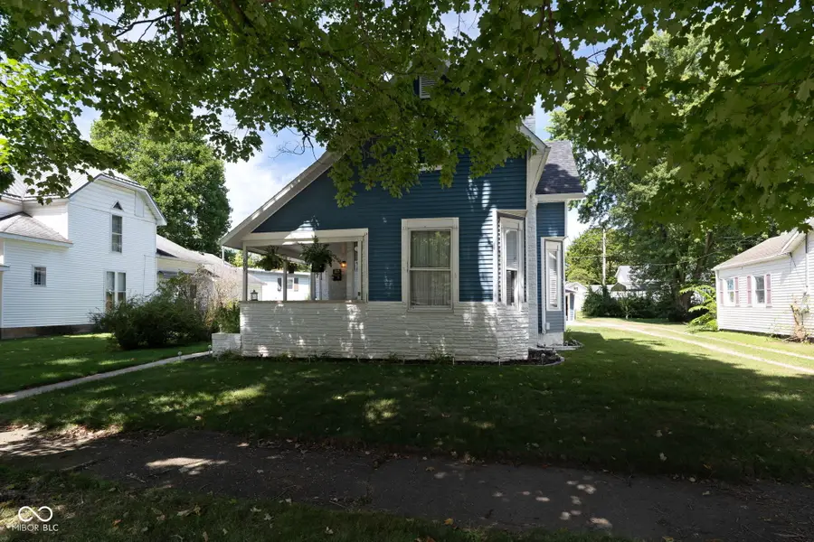 609 Jefferson Street, Covington, IN 47932 - #2