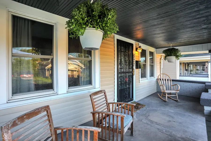 827 Wallace Avenue, Indianapolis, IN 46201 - Image #3
