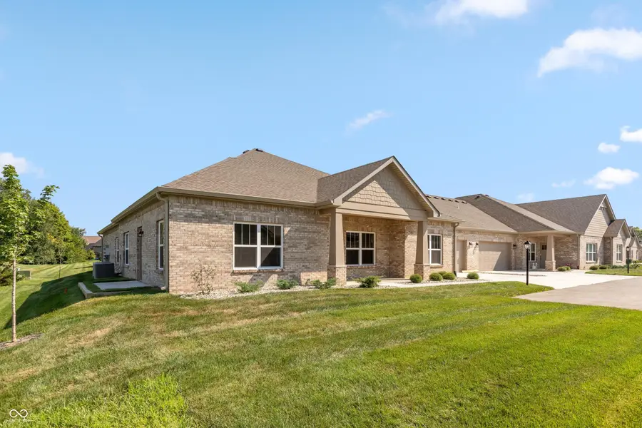 2327 Saddle Drive, Shelbyville, IN 46176 - Image #2