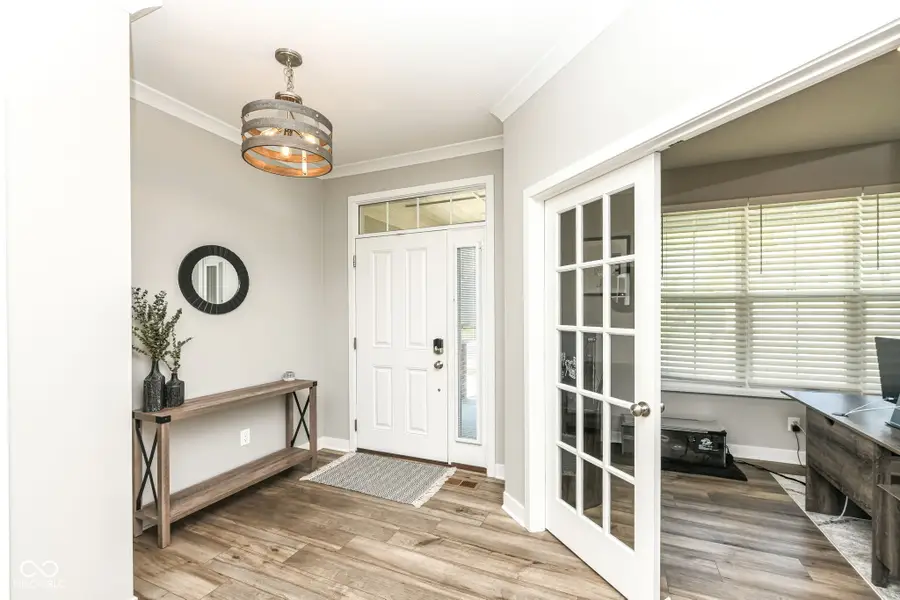 10421 Grimshaw Drive, Fortville, IN 46040 - Image #2