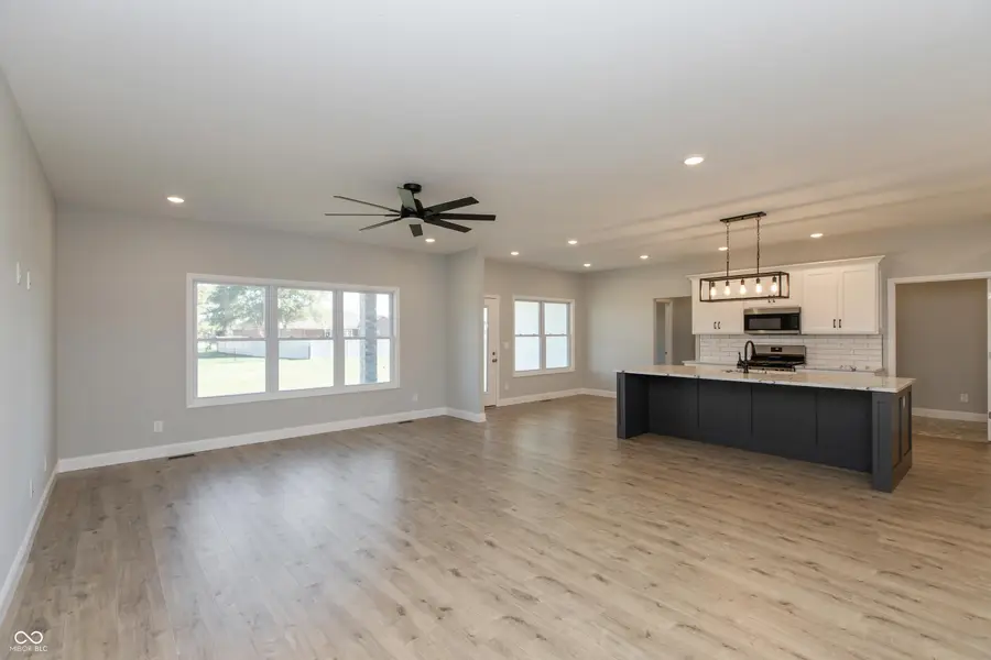 6980 Meadow Run, Seymour, IN 47274 - Image #3