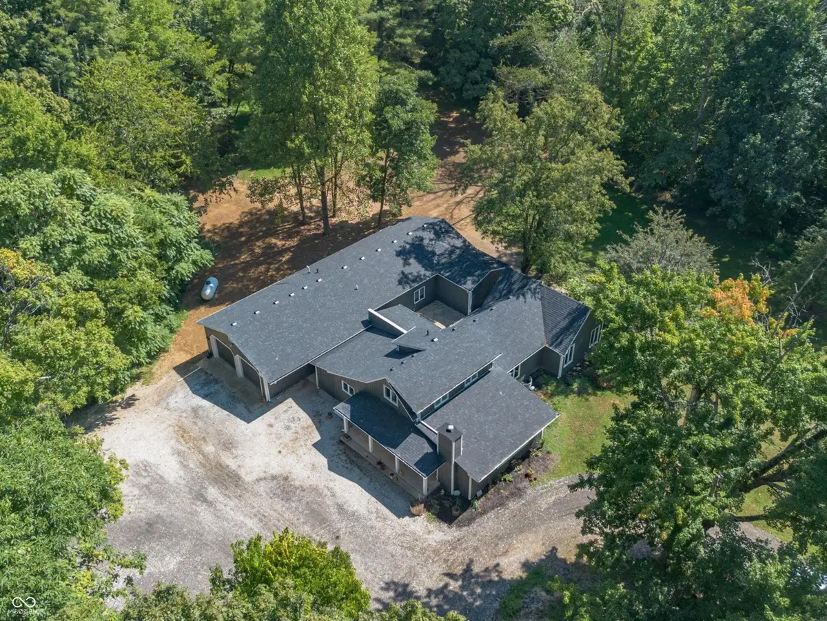 2495 Lenvoil Road, Martinsville, IN 46151 - #1