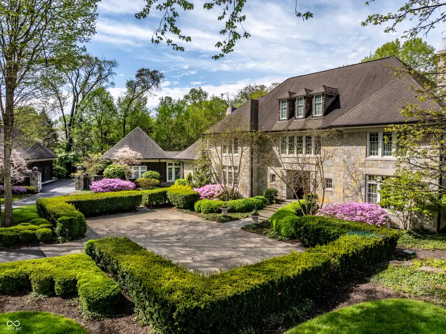 421 Springwood Drive, Carmel, IN 46032 - Image #2