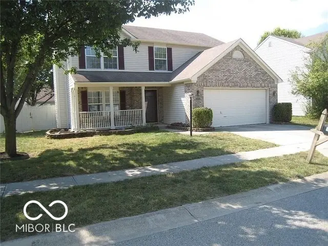 6414 Meadowfield Drive, Indianapolis, IN 46235 - Image #2