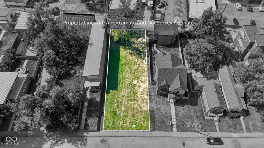 1033 Hosbrook Street, Indianapolis, IN 46203 - Image #2