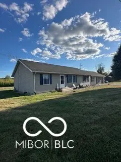 207 E Log Street, Carthage, IN 46115 - Image #2