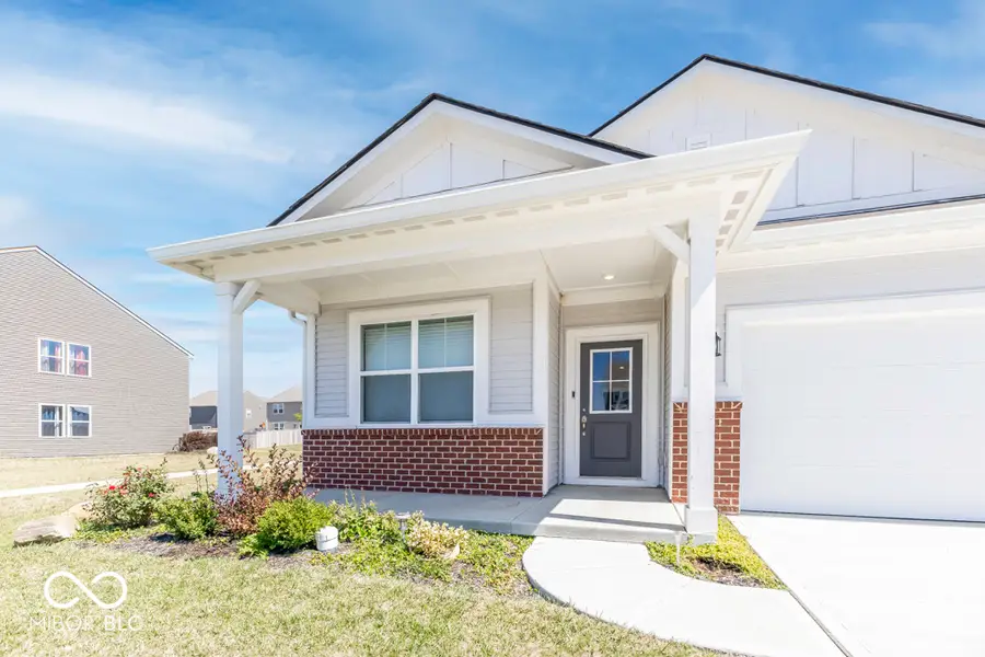 287 Bluestem Lane, New Whiteland, IN 46184 - Image #2