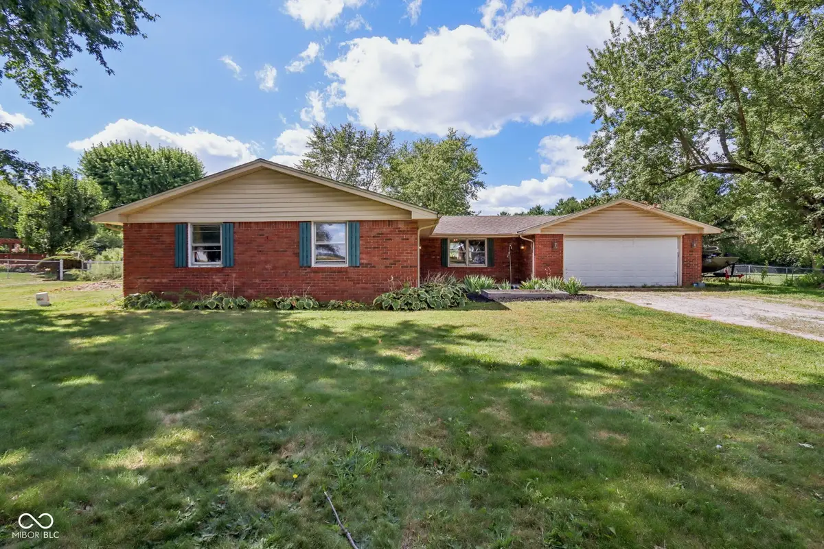 6921 N 200 E, Alexandria, IN 46001 - Image #1