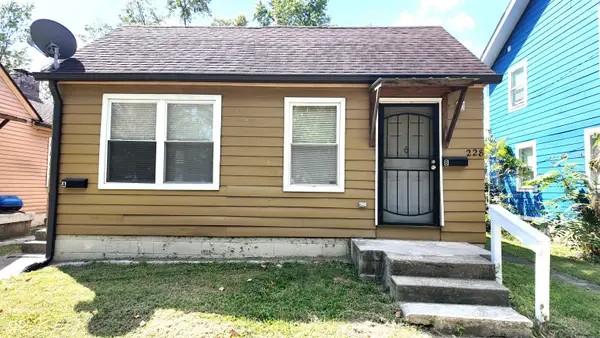 228 N Tacoma Avenue, Indianapolis, IN 46201