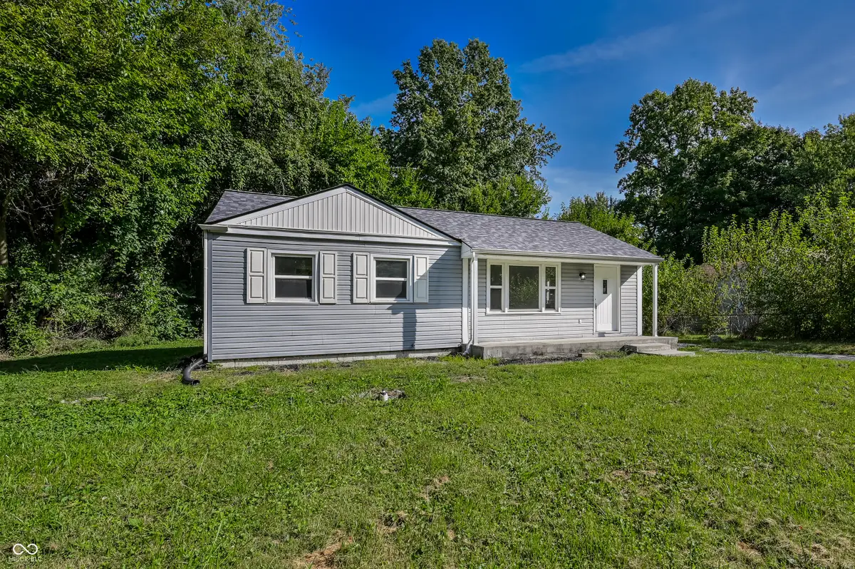 2002 Mayfair Drive, Indianapolis, IN 46260 - Image #1