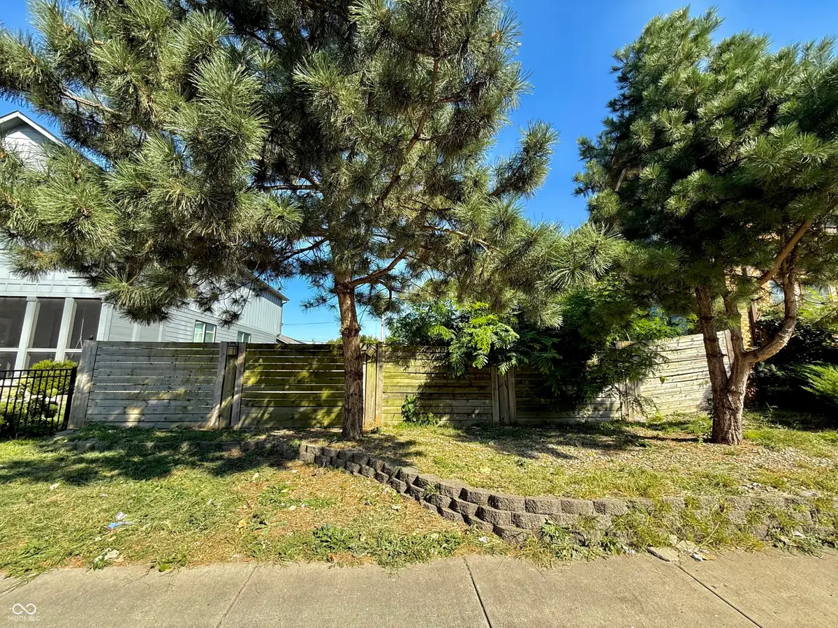 1715 N College Avenue, Indianapolis, IN 46202 - Image #1