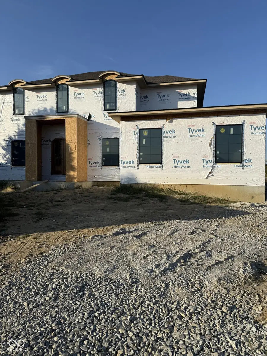 5336 Ashby Court, Greenwood, IN 46143 - Image #2