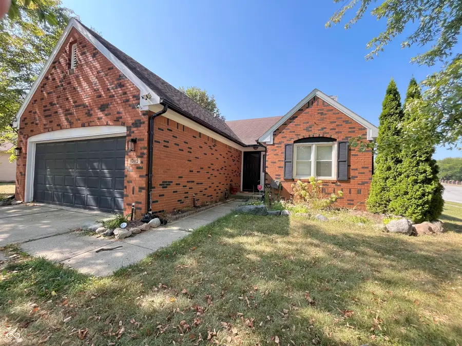 10115 Park Ridge Drive, Indianapolis, IN 46229 - Image #2