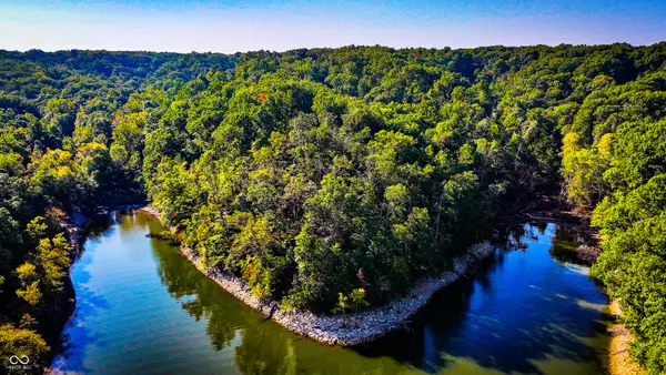 5267 E Prince Road, Heltonville, IN 47436