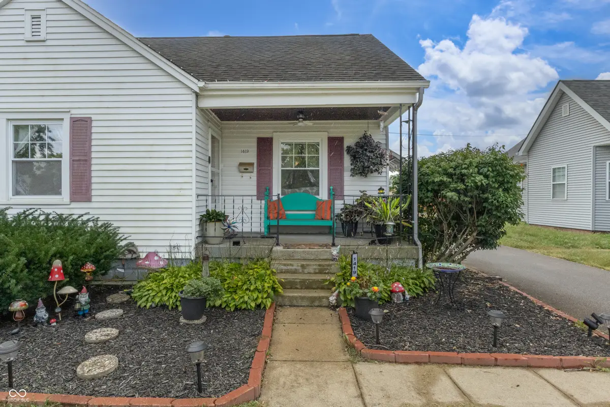 1419 25th Street, Columbus, IN 47201 - #1