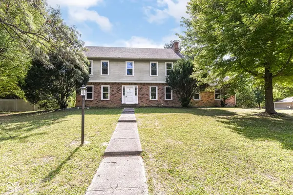 1105 E Greyhound Pass, Carmel, IN 46032